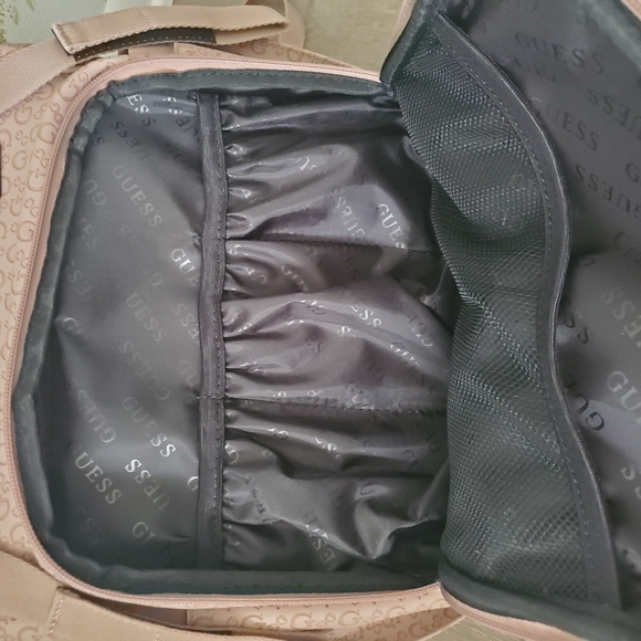 GUESS Dusty Rose Keota Travel Diaper Backpack - Picture 3 of 10